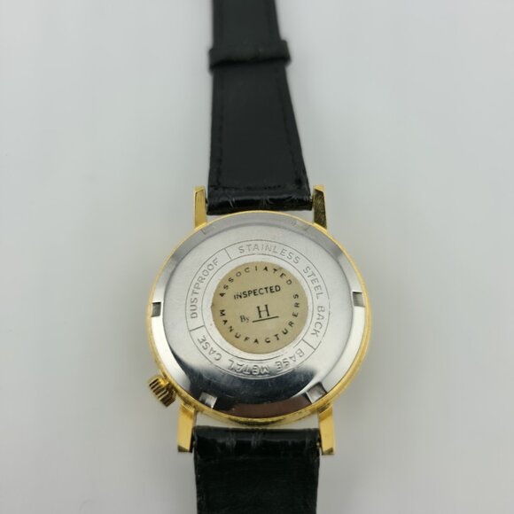 Vintage Watch 1980s Soccer Football Dial Hong Kong Gold Tone Retro Sports Circa - Picture 10 of 16